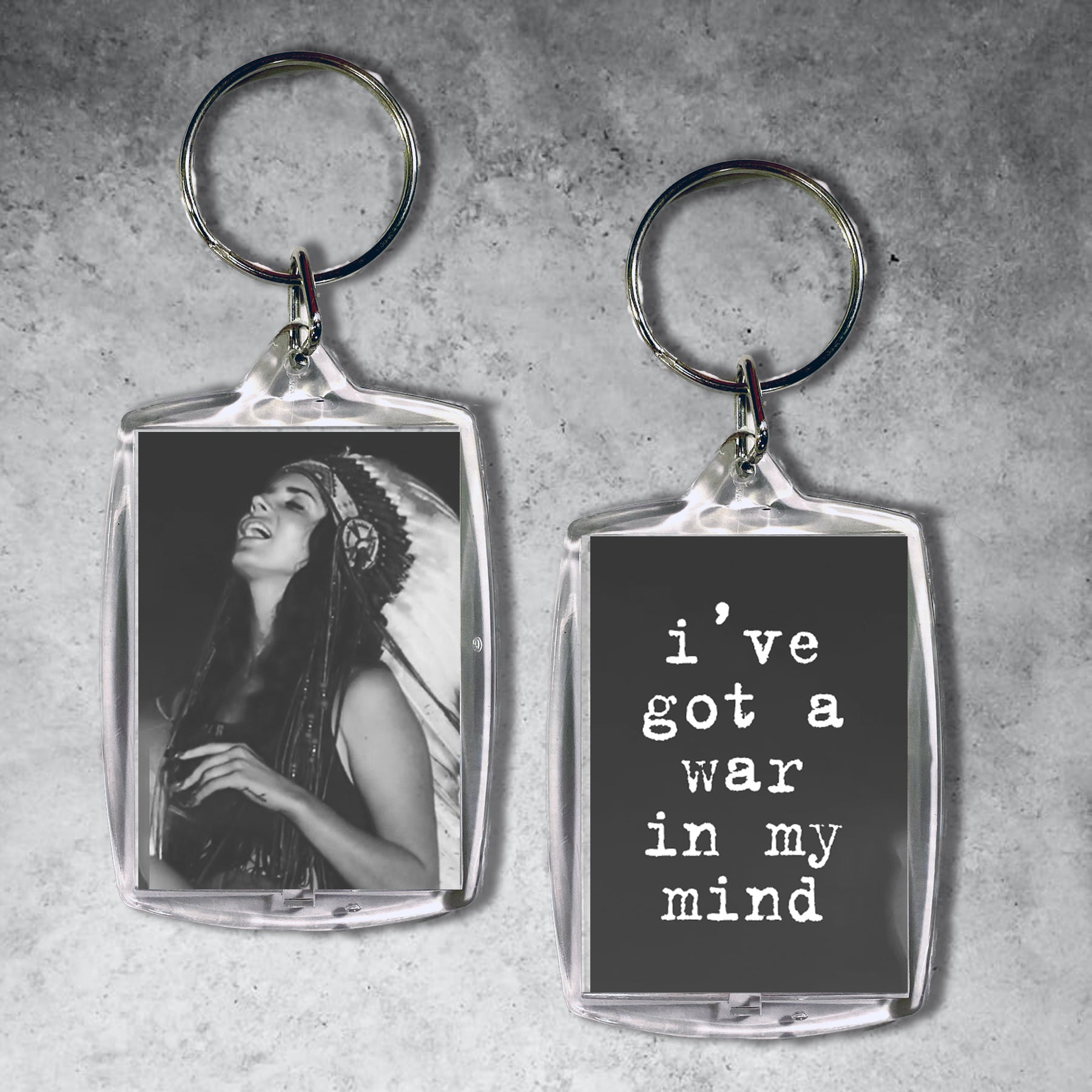 i've got a war in my mind lana del rey keychain