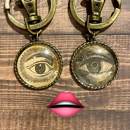 Vintage Eye Keychain
